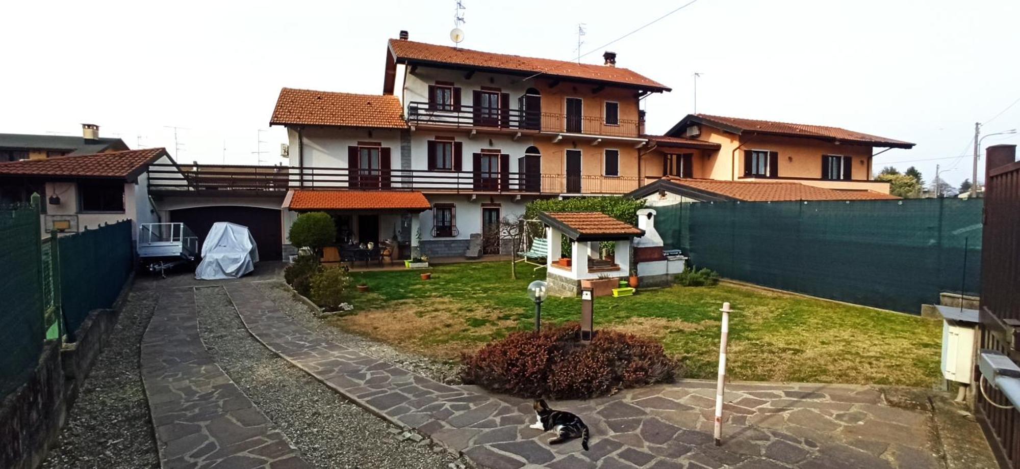 La Luna Nel Pozzo Castelletto sopra Ticino Exterior foto