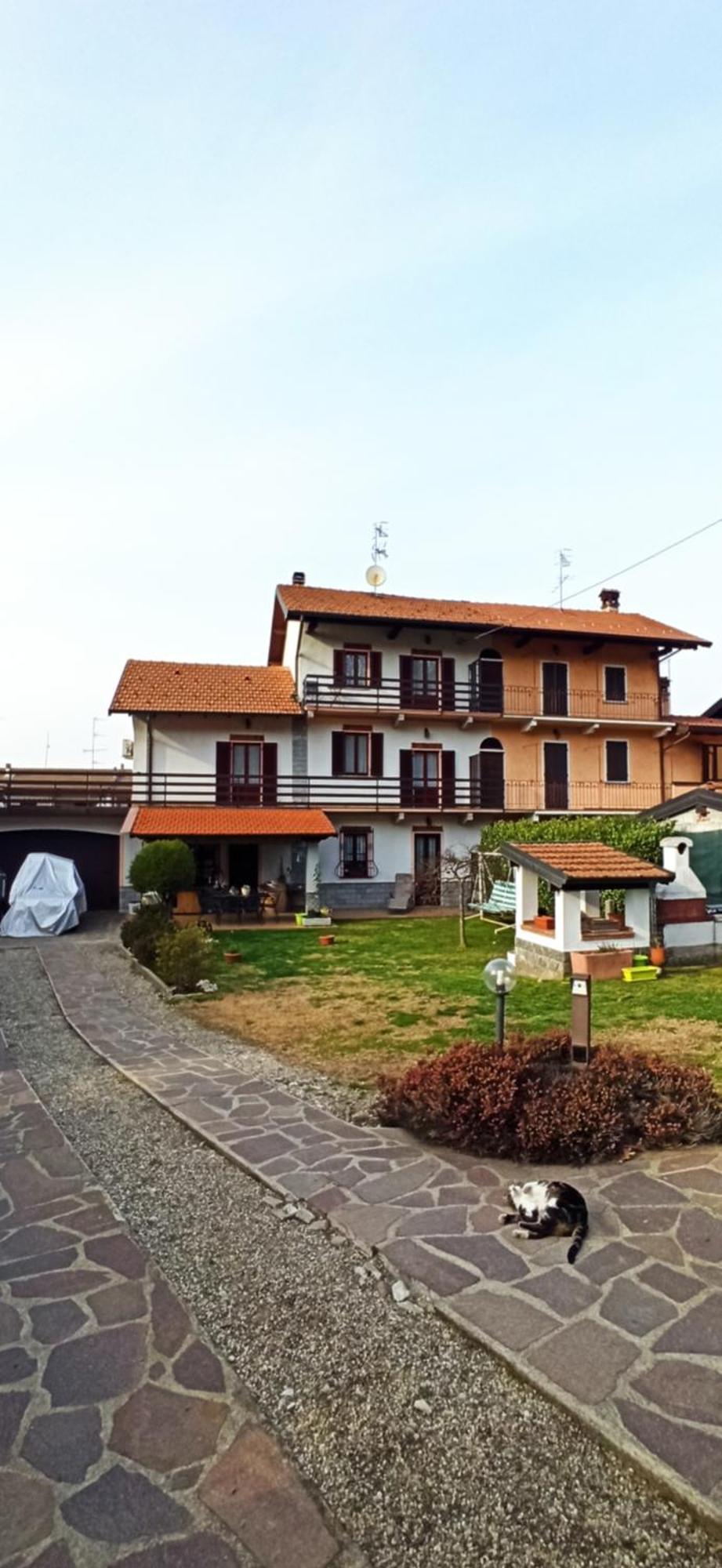 La Luna Nel Pozzo Castelletto sopra Ticino Exterior foto